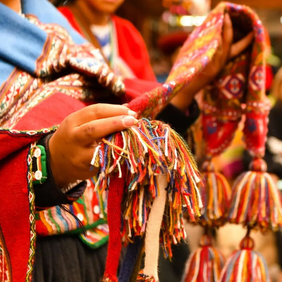 peruvian-fabrics-2023-11-27-05-25-26-utc